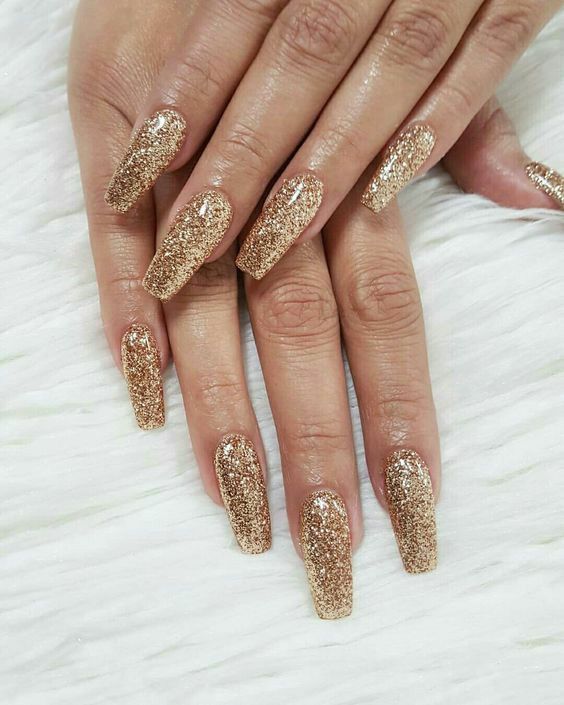 Bridal trending Gold Glitter Nail art